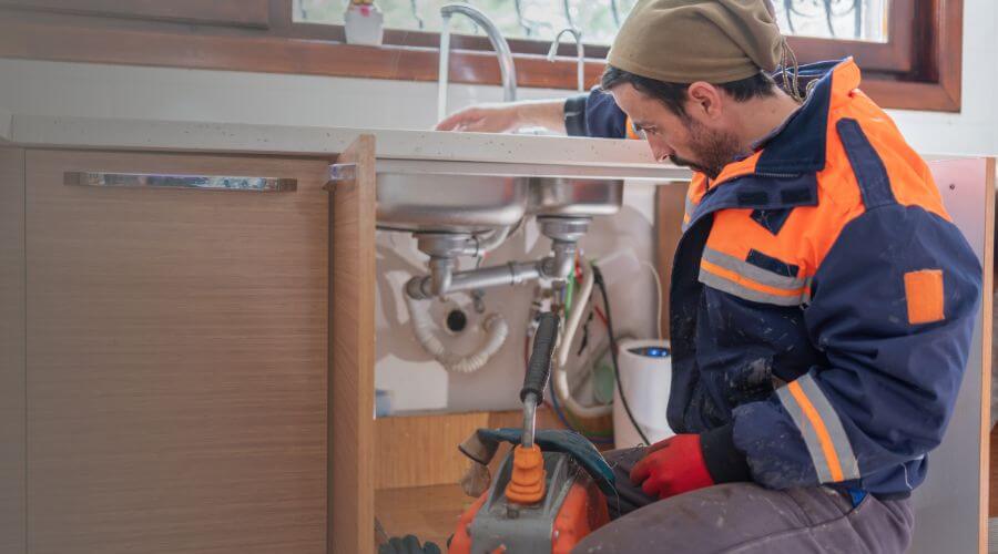 Expert burst pipe repair services in Benton, KS